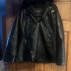 Tanning Black Faux Leather Jacket for Women